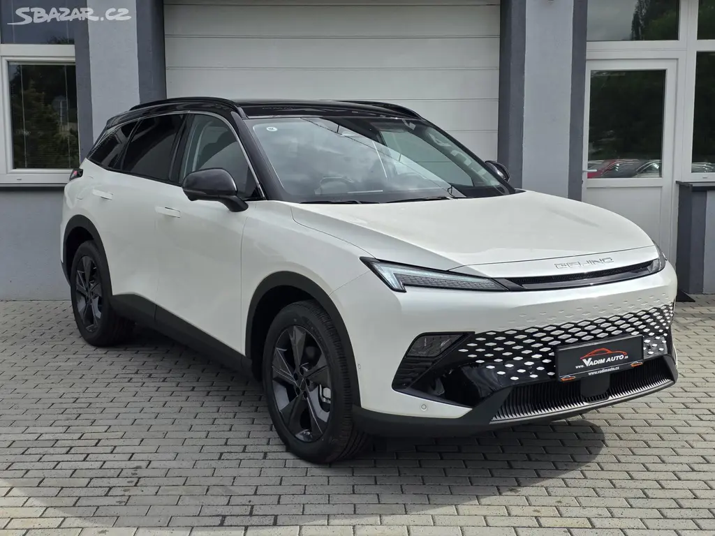 BAIC X55, 1.5T 130KW AUTOMAT MAX.VÝBAVA
